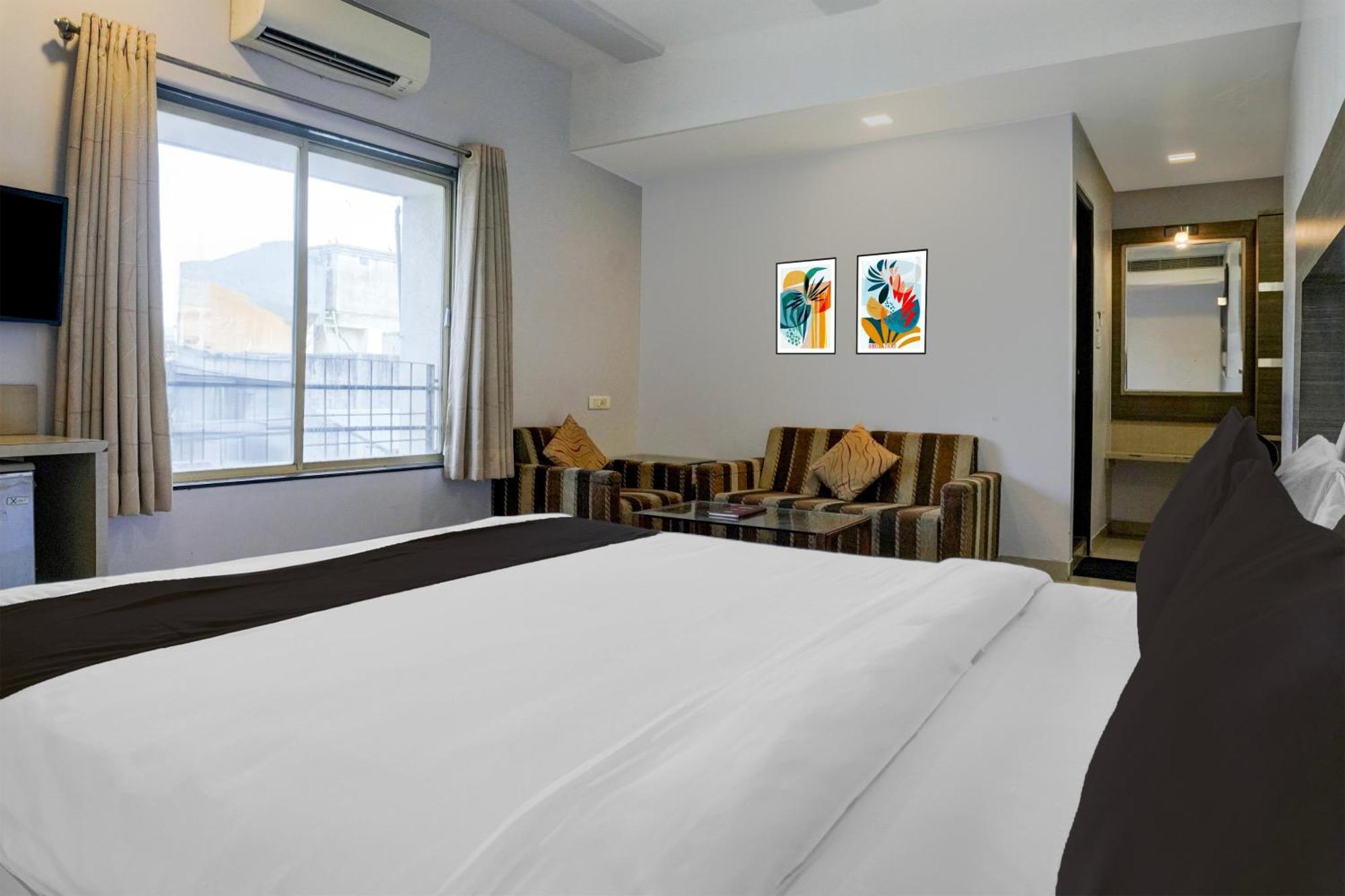 Super Collection O Limda Chowk Formerly Hotel Harmony Rajkot Εξωτερικό φωτογραφία