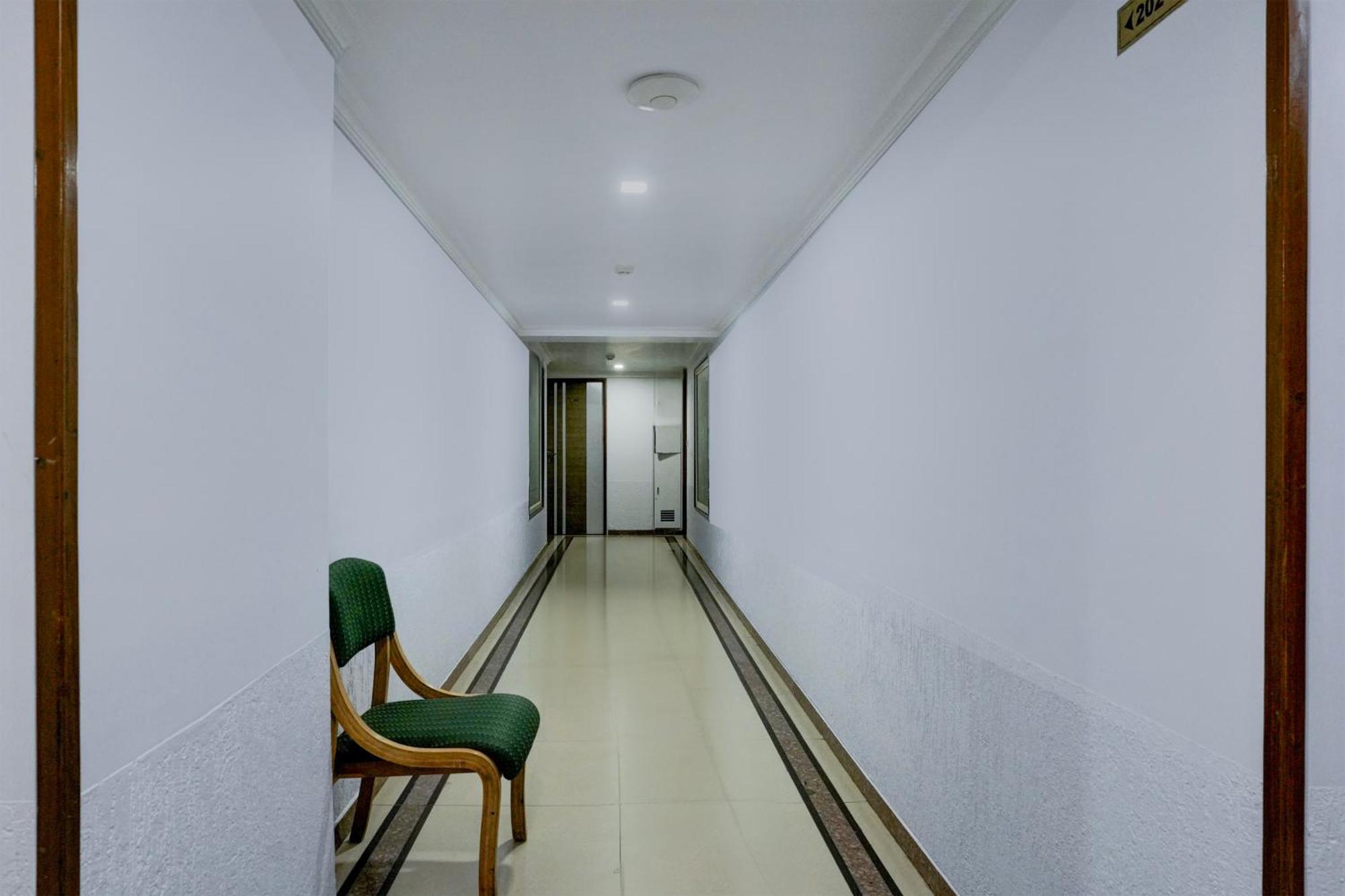 Super Collection O Limda Chowk Formerly Hotel Harmony Rajkot Εξωτερικό φωτογραφία