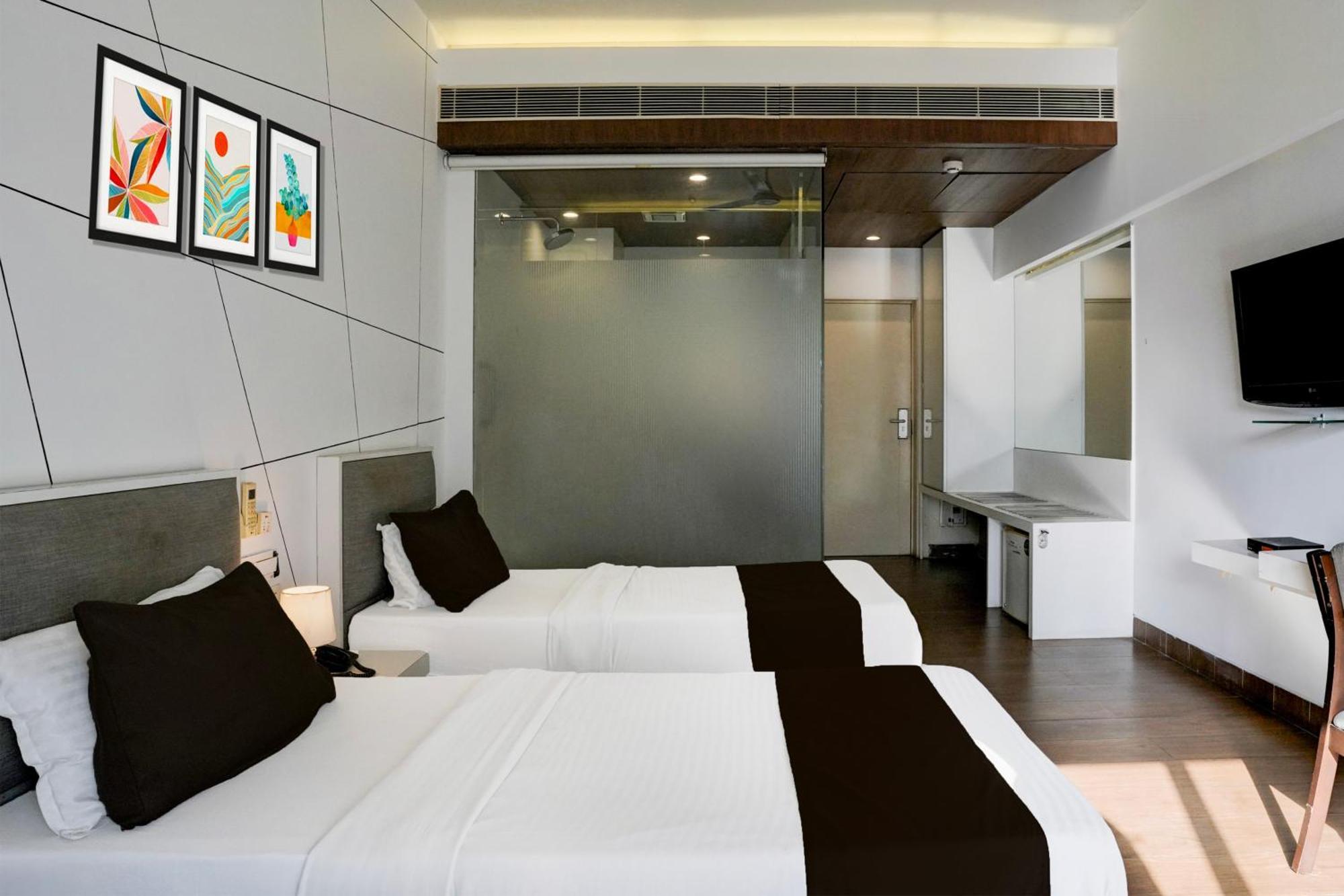 Super Collection O Limda Chowk Formerly Hotel Harmony Rajkot Εξωτερικό φωτογραφία